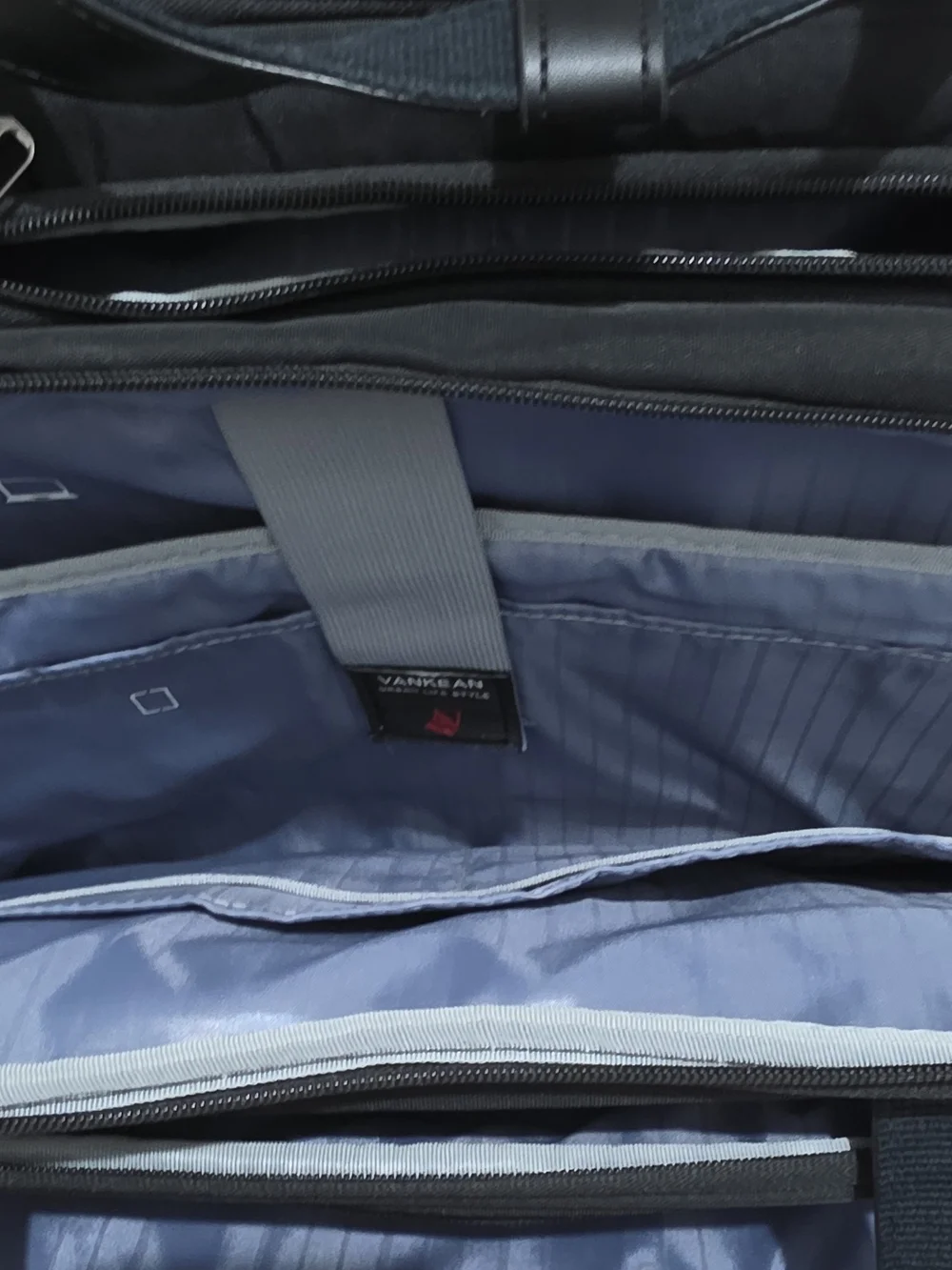 N/A black laptop